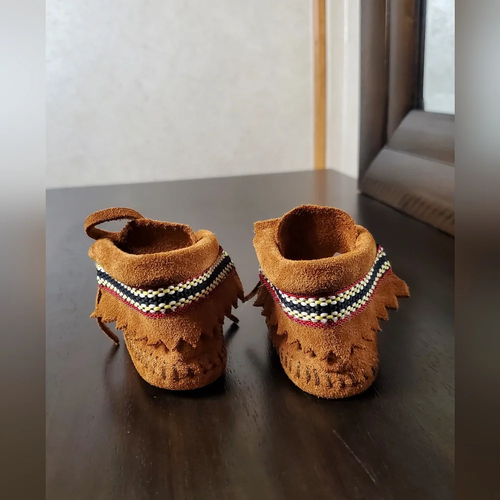 Minnetonka these brown